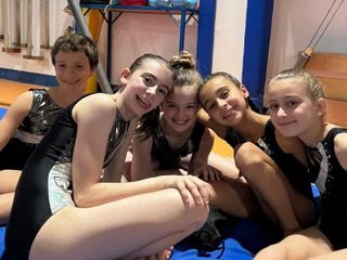 Cloe Tampieri, Anna Stella Neyroz, Alice Coutandin, Luna Donatelli e Martina Fusetti