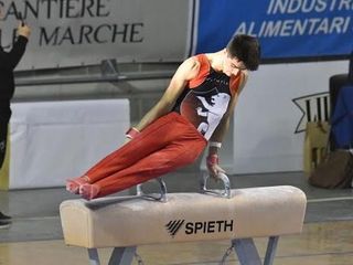 Tommaso Morra di Cella al cavallo maniglie