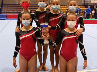 Abigail Martinet, Marta Nieroz, Ginevra Grosso, Annie Desandré, Martina Saroglia e Claire Savoye