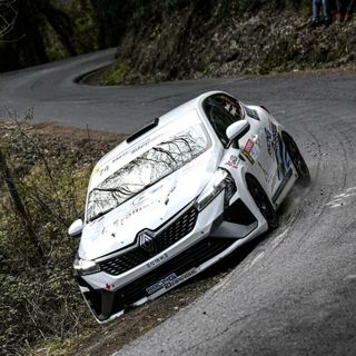 Rally: Corrado Peloso scalda i motori ad Andora. Podio e test Pirelli al Val Merula