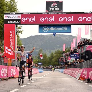 GIRO D'ITALIA: JOAO ALMEIDA VINCE LA SEDICESIMA TAPPA DEL GIRO D’ITALIA  GERAINT THOMAS E' LA NUOVA MAGLIA ROSA