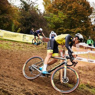 Ciclismo: Agostinacchio e l’Italia quinti nelle Team relay di Pont-Château