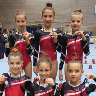 Noelie Benato, Gaia Petrera, Margot Vallet, Aurora Preci, Rebecca Giovinazzo e Elisa Zito