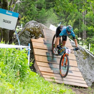 Ciclismo: La Thuile MTB 'gasa' i campioni in una sfida da Coppa del Mondo