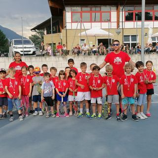 Foto di gruppo per i piccoli della categoria Red