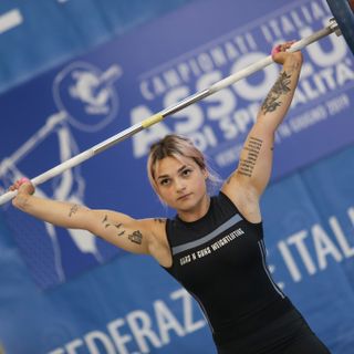 Pesistica: Noemi Kraja sfiora il podio con il personale di 91 kg