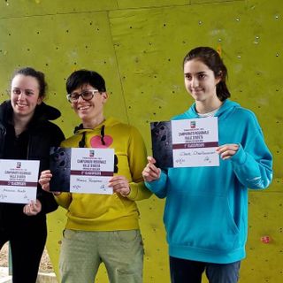 Podio Femminile Boulder da sx Miriam Pramotton (2a), Arianna Anello (2a), Claire Charbonnier (1a)