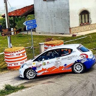 Auto: 30° Rally del Tartufo multinazionale per 64 iscritti