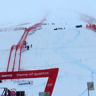 Condizioni meteo avverse hanno prtato all'annullamento del Super G di Santk Moritz