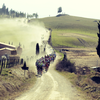 Ciclismo: Gli Amatori valdostani alla ‘classica’ Strade Bianche a Siena