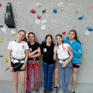 da sx Amelie Girod, Giulia Bich, Alessia Raspo, Alisée Clavel, Greta Baccon