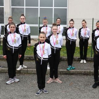 Le ragazze del Club des Sports in gara a Candelo (credit Acmediapress