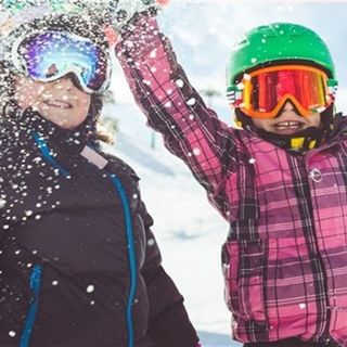 nuovo Skipass giovani  per incoraggiare i ragazzi a mettere gli sci e  ad avvicinarsi al mondo della montagna