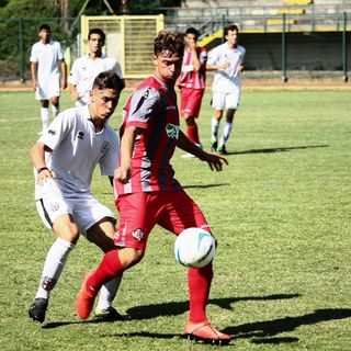 Leonardo Battilani (a sn) in azione