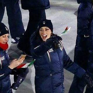 Federica Brignone raggiante all'apertura dei Giochi invernali (foto dal profilo Fb dell'atleta)