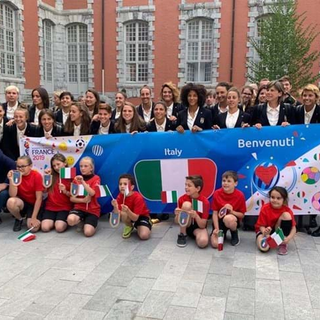 Verso il Mondiale: Accoglienza calorosa per le Azzurre a Valenciennes