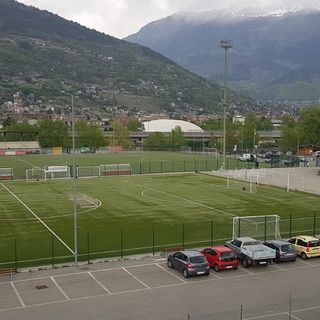 Ristrutturazione degli spogliatoi del centro sportivo di Gressan