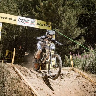 Ciclismo: Sophie Riva argento agli Italiani Downhill del Sestriere