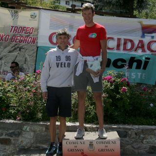 Wladimir Cuaz e Luciano Martinet, premio primo assoluto Cicli Lucchini con il Trofeo Mirko Bechon, premio per società