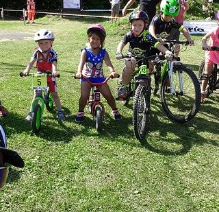 Ciclismo: Ma. Bosonin e S. Guichardaz vittoriose nel GP La Cassa (TO)