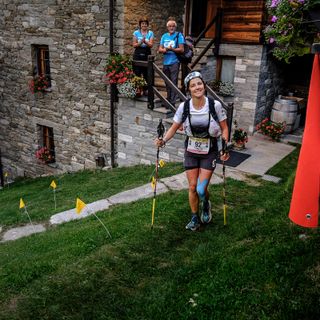 Trail Running: TOR330 e TOR130, buona la prima per Emma Stuart e Daniel Jung