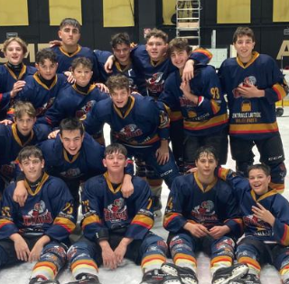 Hockey su ghiaccio. Ares Sport Aosta, successo rotondo su Miano
