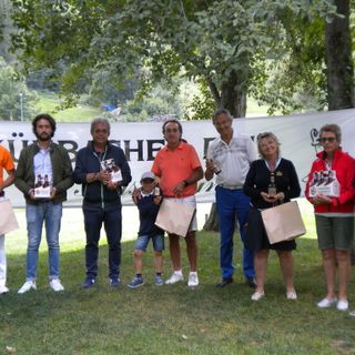Da sn: Talamucci Tommaso, Girivetto Federico, Girivetto Danilo, Lorenzo Vecchio (bambino), Carlo Vecchio, Jon Gabriele, Martini Rosa, Putetto Danila e Pellegrino Marco.