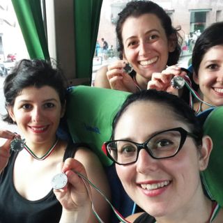 In primo piano Sara Squinabol - dietro da sn Alessia, Irene e Paola Fucini