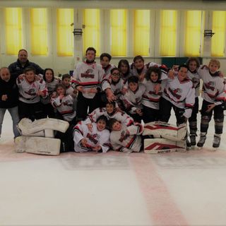 Hockey ghiaccio: I Gladiators U 15 Under 15 conquistano la Coppa 3 Regioni. Prima squadra domina in terra Svizzera