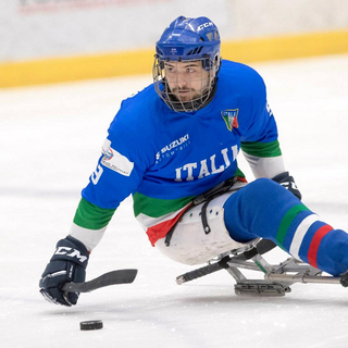 Para ice hockey. Sandro Kalegaris, il bomber azzurro che gioca duro e pesca tonni da record in mare aperto