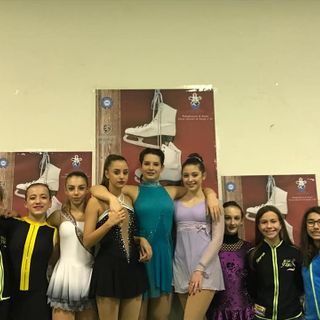 Da sn Silvia Antonin, Ella Olivieri, Giada Miriello, Stephanie Cadenelli, Beatrice Parini, Arianna Raimo, Arianna Rollet, Sofia Lacorina e Matilde Michelon