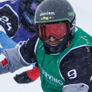 Nuovo raduno a Cervinia per la Nazionale di snowboardcross: quattro uomini e quattro donne
