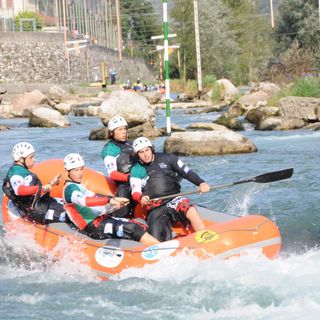 Il turismo riparte grazie al rafting
