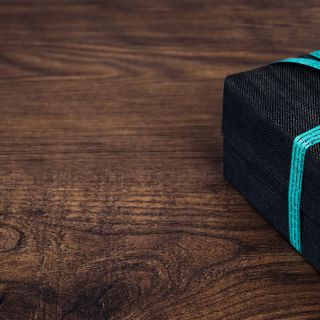 Idee regalo per sportivi: quali sono le opzioni più originali