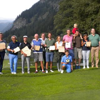 Nella foto da sn. Antonio Macellari, Danilo Girivetto, Andrea Ronco, Pierfranco Cena, Presidente Rolando Bossi, Patrick Bianchi, Anna Chiara e Giacomo Salvatore, Davide e Alberto Rosso, Anna Berlingieri e vice Presidente Federico Beck Peccoz