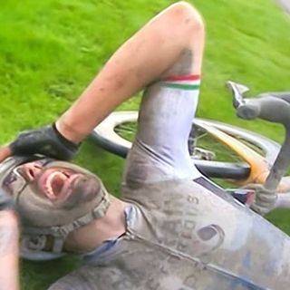 Parigi-Roubaix: trionfa Sonny Colbrelli