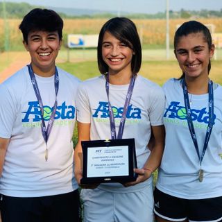 da sn: Isabel Fournier, Gaia Paonessa e Heloise Pramotton