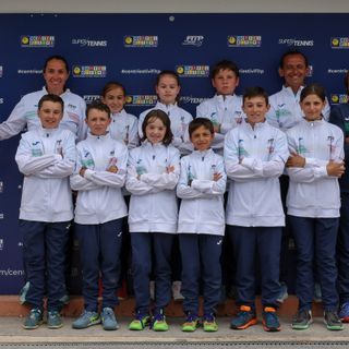 La formazione della Valle d'Aosta con da sn: dietro Nathalie Viérin, Claire Susanna, Gaia Morsia, Francesco Miele, Fabio Paonessa. Da sn: davanti Etienne Montegrandi, Oliviero Pretti, Angeline Bionaz, Marco Chiucchiurlotto, André Susanna, Sara Boccato, il Tecnico Federale Maurizio Calcagno