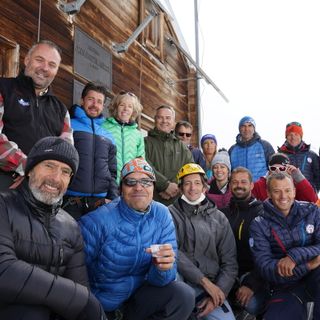 Foto di gruppo per gli organizzatori italiani ed elvetici di Trek+