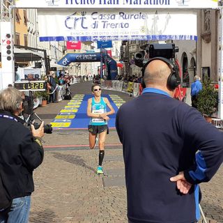 Catherine Bertone al traguardo di Trento