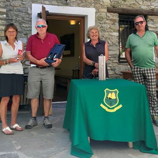 Da sn Susy Cuneaz Susy, Renato Rollet, Giulia Coquillard ed Edi Avoyer