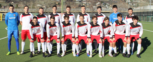 La formazione dell'Aygreville impegnata nel campionato di Eccellenza La formazione dell'Aygreville impegnata nel campionato di Eccellenza