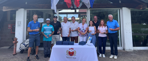 Da sinistra: Roberto Rossi, Ivo Letey, Simone Fiabane, Dario Come’ (presidente del circolo), Marco Vierin, Roberta Bolla, Michelle Avoyer, Edi Avoyer (vice presidente del circolo), Piera Paola Stevanon e Attilio Celesia.