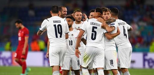L’Italia si regala una ‘Notte Magica’! Esordio da favola con la Turchia, l’Europeo inizia in discesa