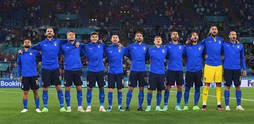 Europei 2021: ‘BLM’, azzurri liberi di aderire, sosteniamo la loro scelta Europei 2021: ‘BLM’, azzurri liberi di aderire, sosteniamo la loro scelta