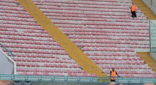 Calcio: A settembre possibile ritorno del pubblico negli stadi
