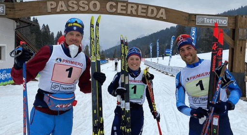 Fondo: Fiamme Oro imprendibili nella mista con Noeckler/Comarella/Pellegrino Fondo: Fiamme Oro imprendibili nella mista con Noeckler/Comarella/Pellegrino