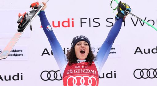 FEDE LA COPPA E’ TUA! BRIGNONE VINCE PER LA SECONDA VOLTA LA GENERALE. LA STORIA DI UNA LEGGENDA FEDE LA COPPA E’ TUA! BRIGNONE VINCE PER LA SECONDA VOLTA LA GENERALE. LA STORIA DI UNA LEGGENDA