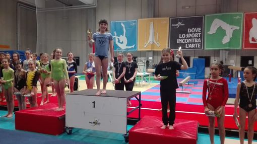 Il podio delle Allieve 2 con la vittoria di Janis Picchiottino e il 3° posto di Sofia Farinet