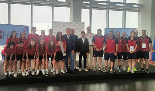 Le campionesse valdostane del calcio a 5 premiate in Regione Piemonte per lo storico scudetto